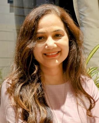 Dr. Rasika Birewar